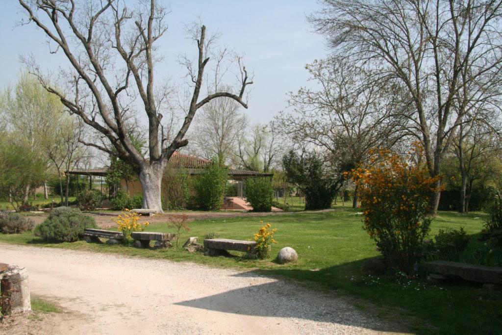 Agriturismo Corte San Girolamo Mantova Exterior foto